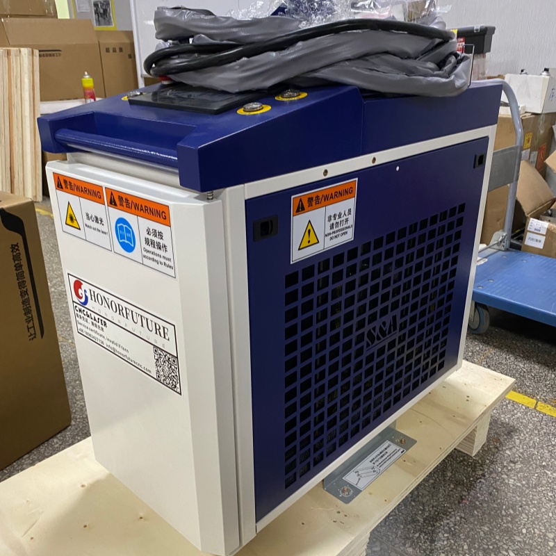 Industrial Laser Cleaner - 1500W Laserreinigungsmaschine 2kW 3kW Wassergekühlter Faserlaser-Reiniger